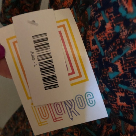 Julia Dress - Picture 5 of 5